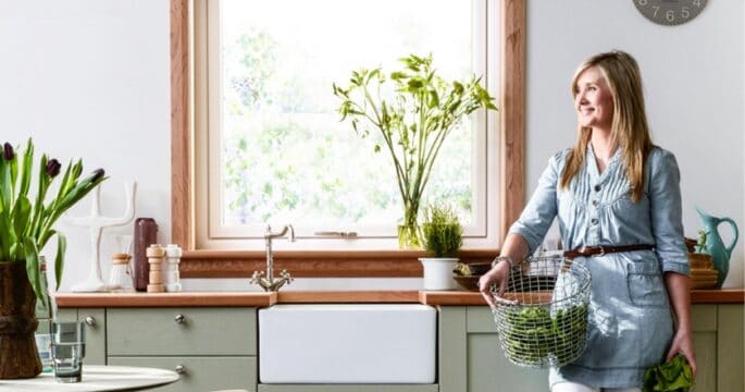 Reversible window kitchen scene - Kerry