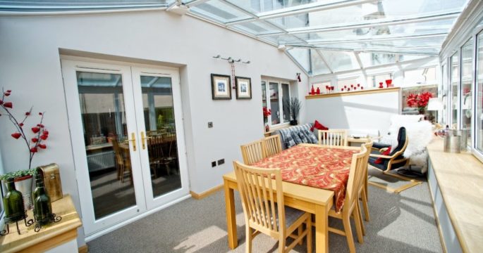 63996301-falkirk-gullwing-conservatory-2-1024x655