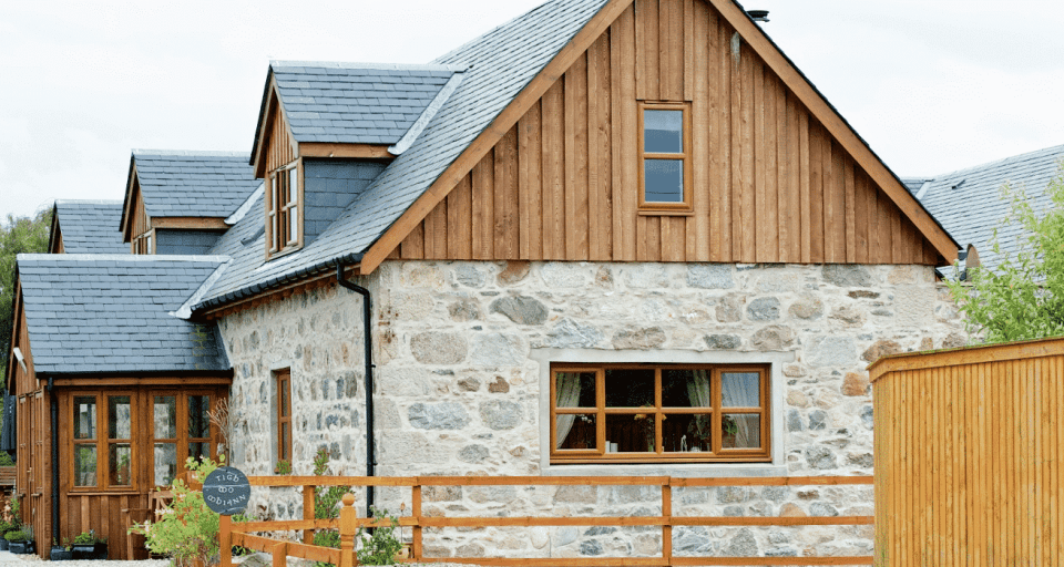 662582-nairn-casement-windows-6-1024x512