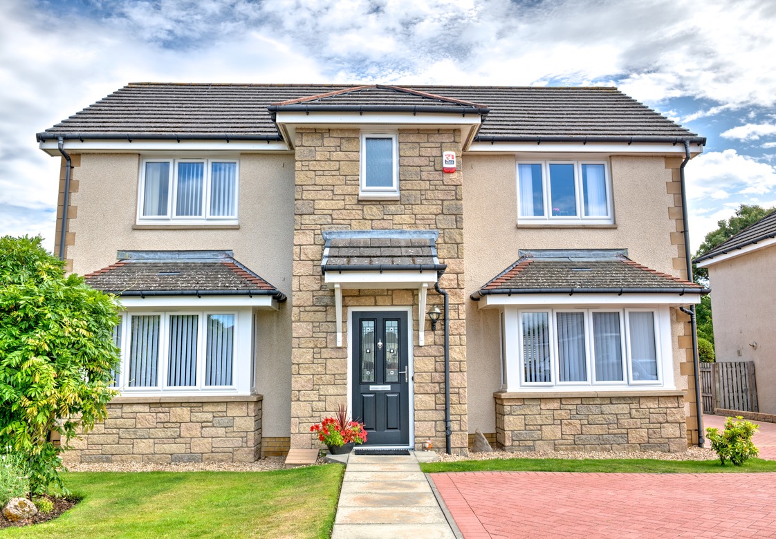 Johnstone_Kirkcaldy_Exterior_FullHouse_After