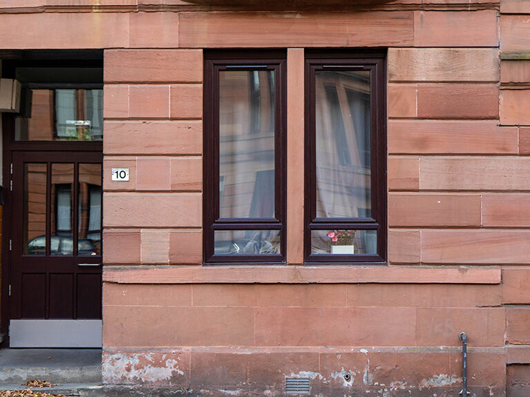 External view of rosewood windows | Maryhill 005 social housing