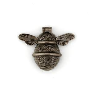 Bee Knocker - Pewter