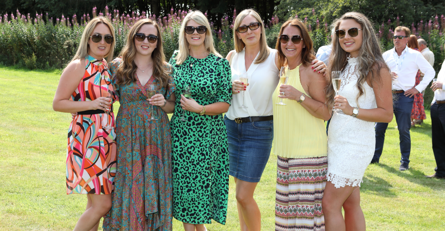 Suzanne Campbell, Jade Fletcher, Lorraine MacDiarmid, Gillian Ross, Sonya Fletcher and Amarillia Moffat