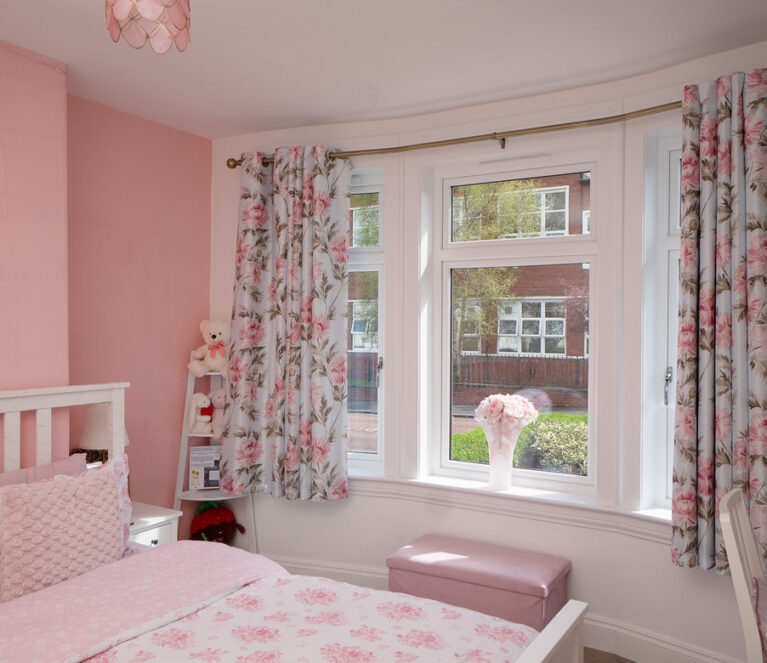 Lorimer-Casement-Window-White-Interior-Bedroom2-Glasgow