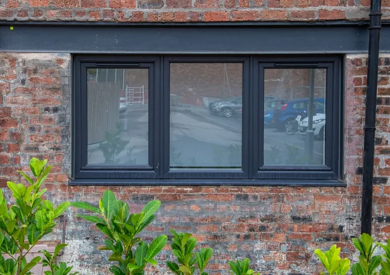 Commercial_CaseStudies_Maryhill_AnthraciteTiltTurn_External_30-10-2025_13_v1_result