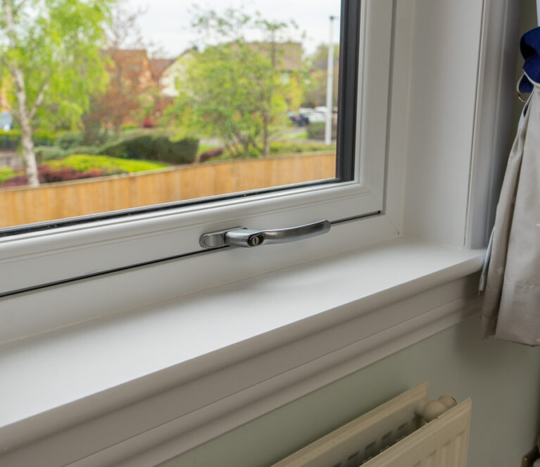 Photo_Landscape_BattleDalkeith_Afters_Bedroom3_Sill_CloseUp
