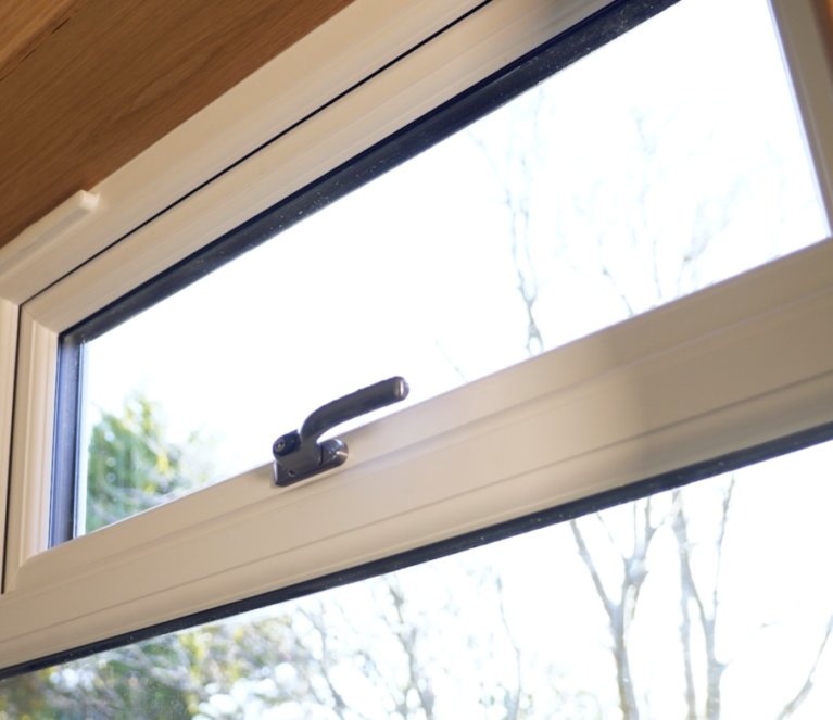 Photo_Landscape_Thwaites_Kinross_LivingRoomWindow_Interior_Hopper_CloseUp_After