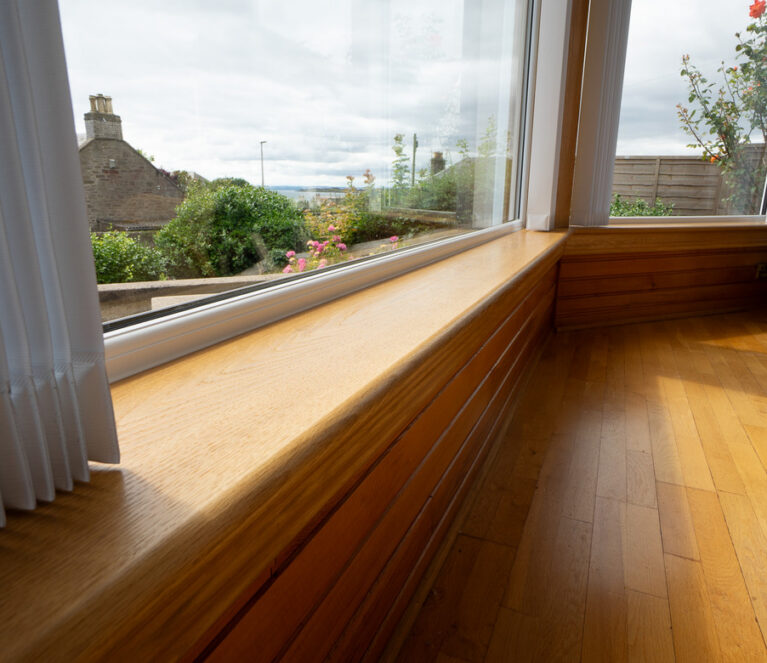 McLaren_LivingRoom_Internal_Oak_Sill
